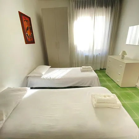 Lungomare Bella Vista Апартаменты *
