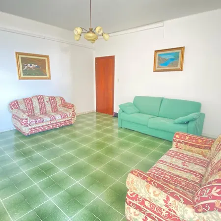 Lungomare Bella Vista Apartamento *